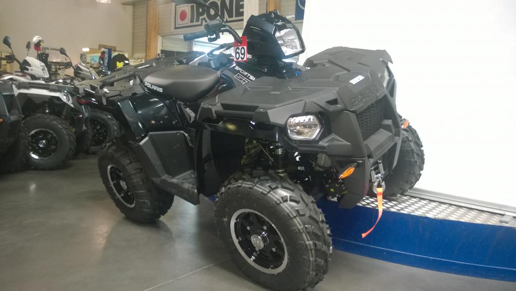 les nouveaux polaris sportsmans 570 BLACK EDITION