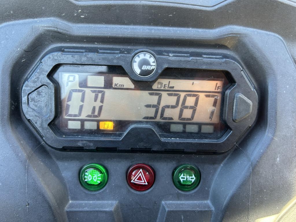 quad Can am outlander 450