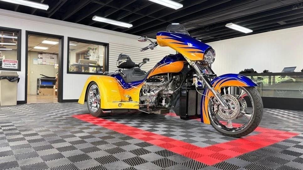 Trike Eritrik Challenger motorcycle Spirit V8 4.8 l erikwad Normandie 1