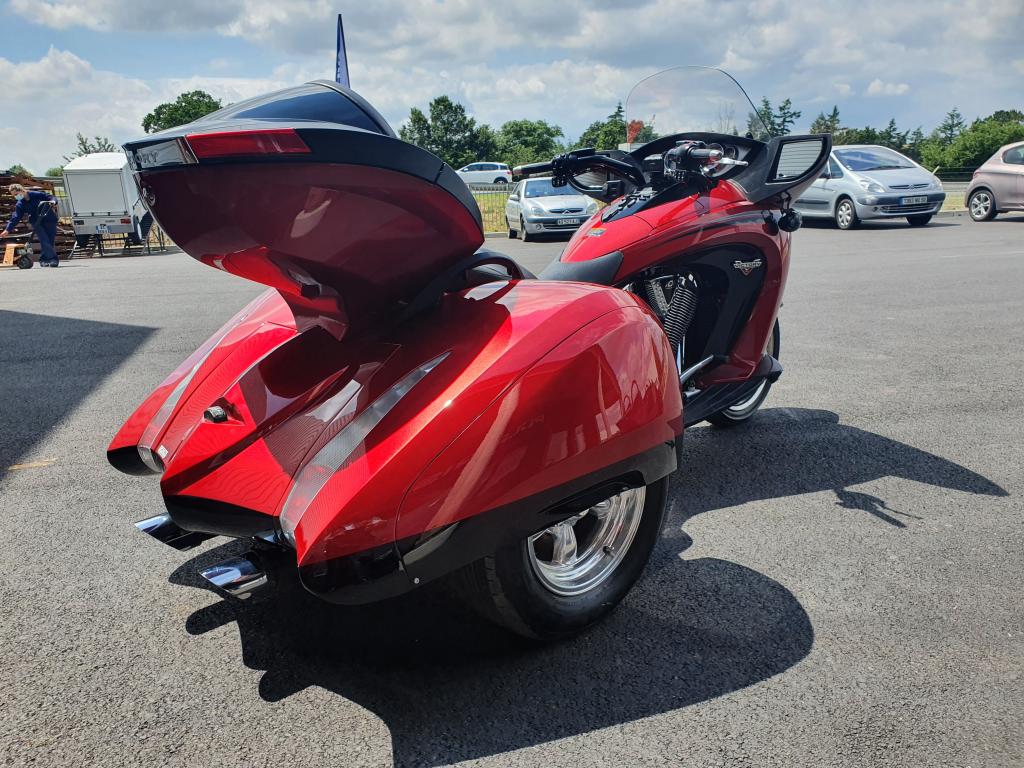 TRIKE ERITRIK 1700 VISION