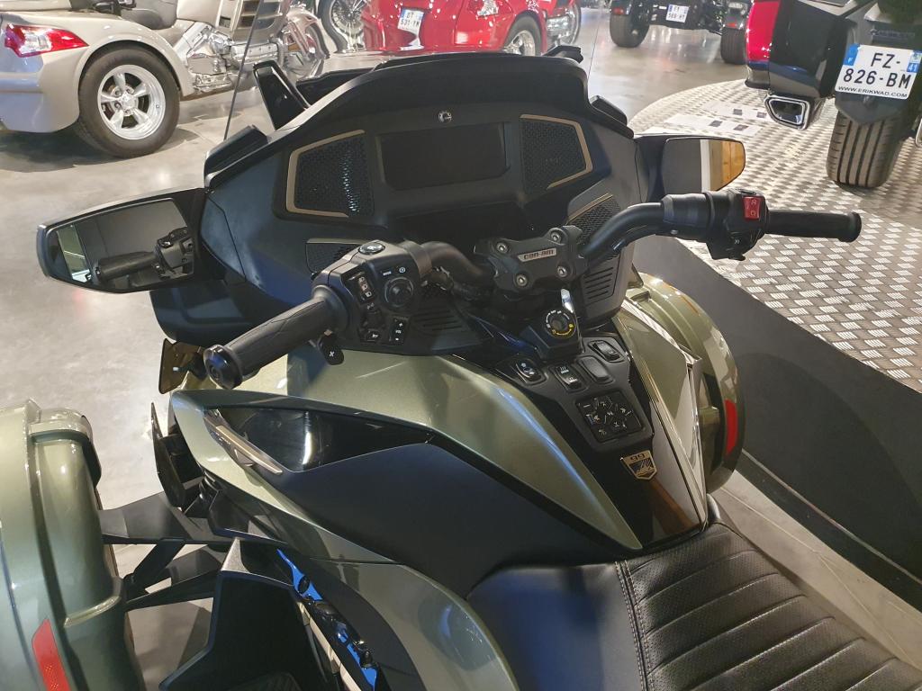 roadster trike canam spyder rt sea to sky erikwad normandie 