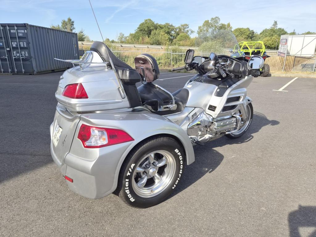 Trike eritrik 1800 goldrazor base honda gl
